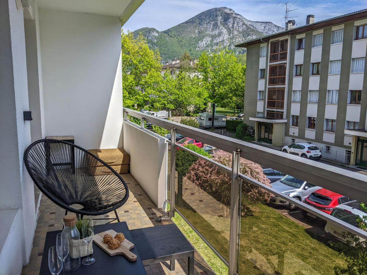 Chez Lou Appartement Proche Du Lac Moderne Annecy Exteriör bild